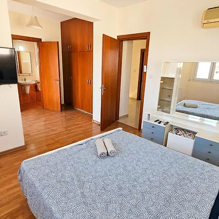 Sunny Luxury Вілла Ларнака