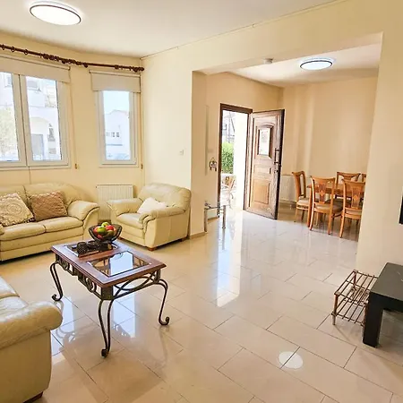 Вілла Sunny Luxury *